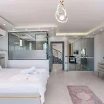 Lux With Seaview And Jacuzzi Villa