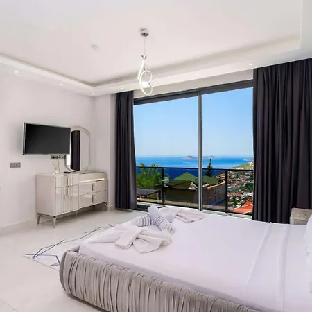 Villa Lux With Seaview And Jacuzzi Kaş