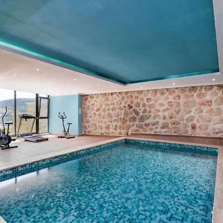 Lux With Seaview And Jacuzzi Kas