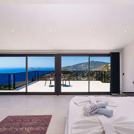 Lux With Seaview And Jacuzzi Willa *