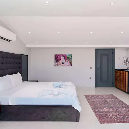 Willa Lux With Seaview And Jacuzzi *